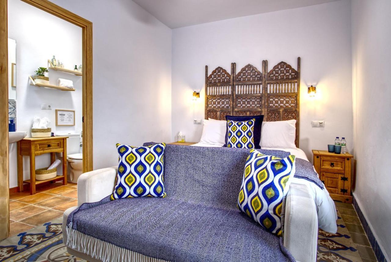 La Vieja Botica Bed & Breakfast Canillas de Aceituno Dış mekan fotoğraf