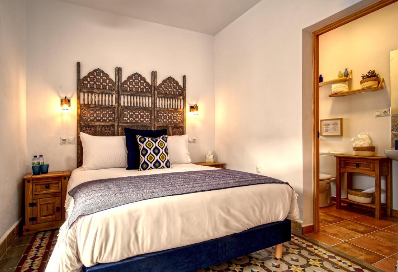 La Vieja Botica Bed & Breakfast Canillas de Aceituno Dış mekan fotoğraf
