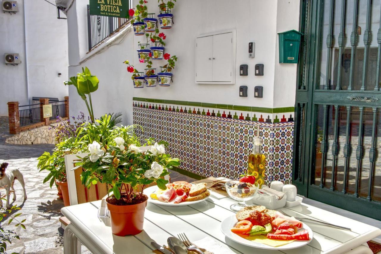 La Vieja Botica Bed & Breakfast Canillas de Aceituno Dış mekan fotoğraf